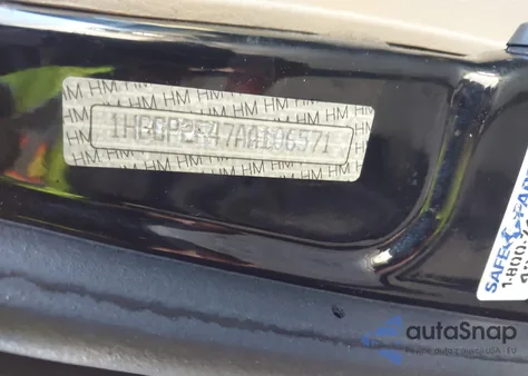 2010 Honda Accord 2.4 Lx-P from USA, damaged, VIN 1HGCP2F47AA106571